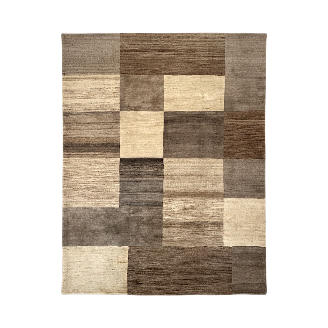 301_03.jpg
